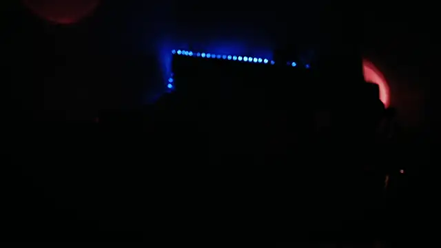 Rory_Pink 即時 XXX 聊天