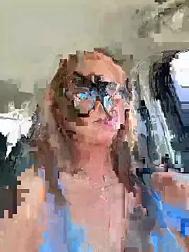 XXX chat uživo modela misspollypeach