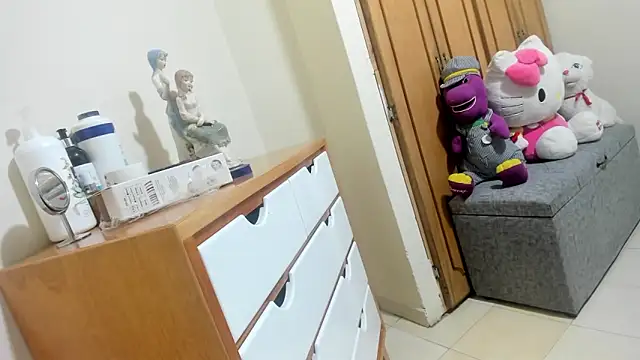 Katiaws' Live XXX Chat