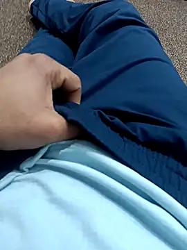 addu24のライブXXXチャット