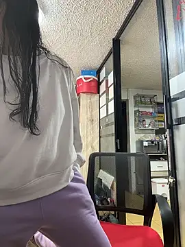 SALOME_KORLANDのライブXXXチャット