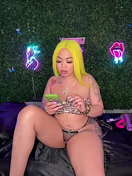 Czat XXX na żywo – RenaThickAss