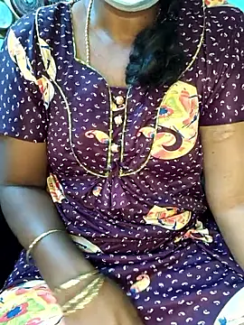 Chat +18 de Tamilselviroja- ao vivo