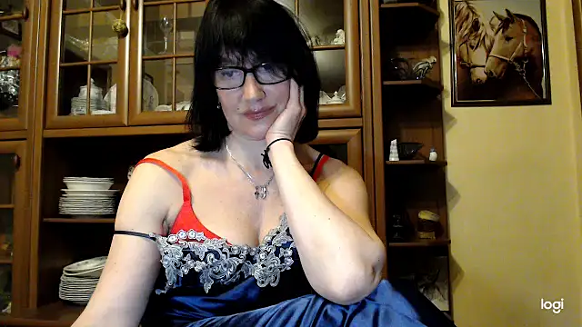 Vlastelina Adlı Modelin Canlı XXX Sohbeti