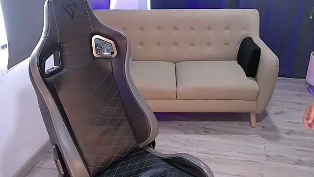 XXX chat uživo modela Liam_V