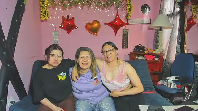 lesbiancuple's Live XXX Chat