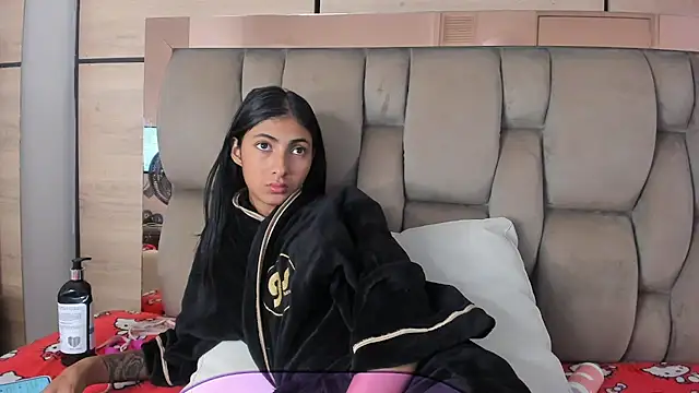 karol_lewiss লাইভ XXX চ্যাট