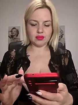 Chatroom XXX en direct de Ladykaos