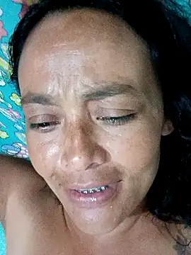 sarayulith Chat XXX in diretta