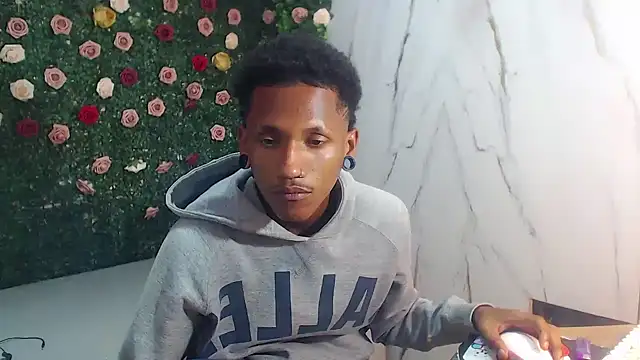 ManSant's Live XXX Chat