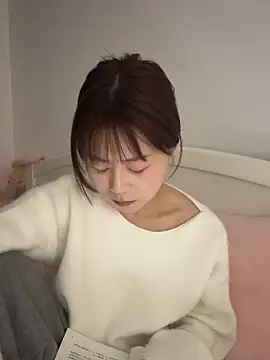 دردشة Nana-3 الجنسية المباشرة