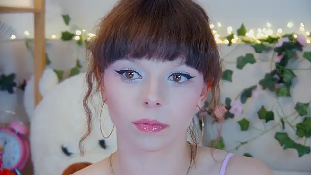 ElisabethDavis' Live Chat Room