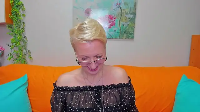 دردشة iamyourdream89 الجنسية المباشرة