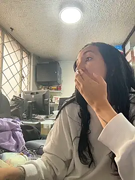 SALOME_KORLAND: απευθείας συνομιλία ΧΧΧ