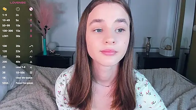 JinnyMcie Adlı Modelin Canlı XXX Sohbeti