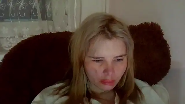 HornyElena's Webcam Show