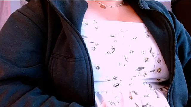 Sofiazaf_'s Live XXX Chat