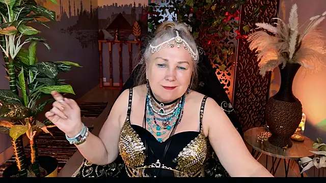 LilaMaharani Adlı Modelin Canlı XXX Sohbeti