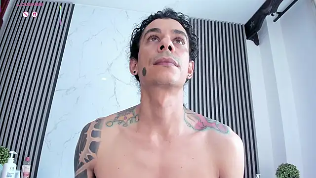 Chatroom XXX en direct de JackAndRosse_