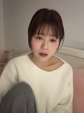 Nana-3 Pertunjukan Webcam