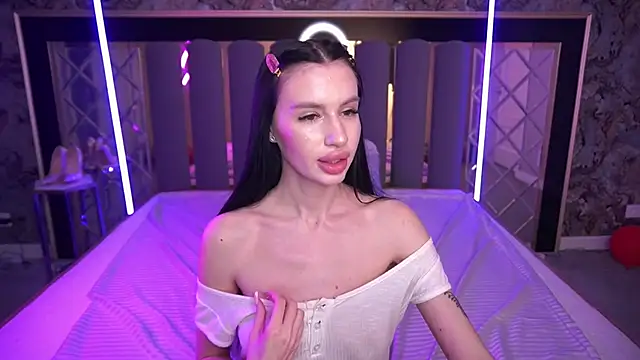 Snow_WhiteeeX 即時 XXX 聊天