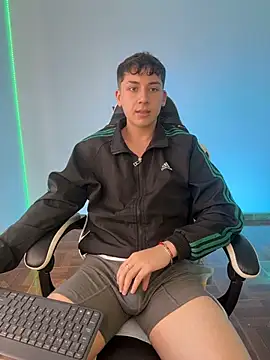 Chat XXX en directo de oliver_kyy