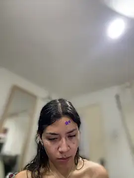 Chatroom XXX en direct de Mila_Morgan