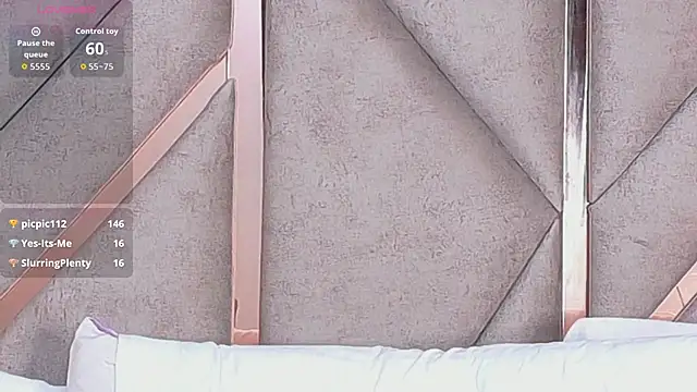 Sally-NoaのライブXXXチャット