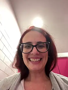 NataKitten: онлайн-секс-чат