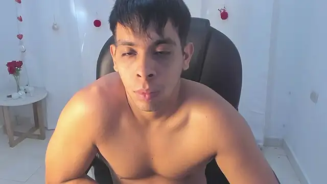 shooting_wilson's Live XXX Chat