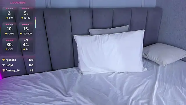 rousse_49 élő XXX-chatje