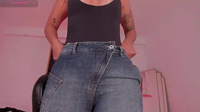 AllyJensen Live XXX Chat