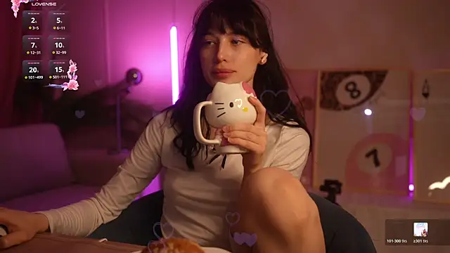 horneyjozy's Live XXX Chat