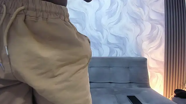 aron_clark Chat XXX live