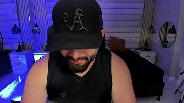 Онлайн чат XXX jhon_bear03