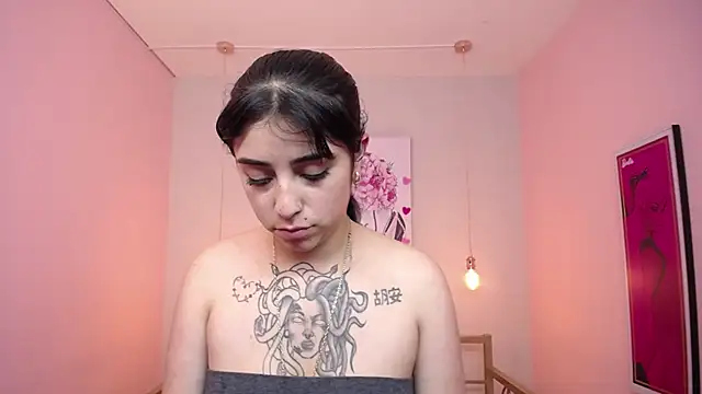 Adri_gomez_x's Live XXX Chat