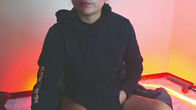 Raquel789's Live XXX Chat