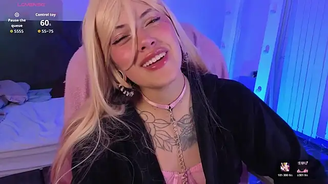 _sharlotte777's Live XXX Chat