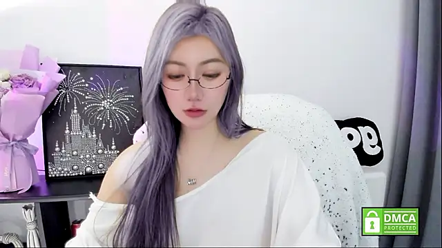 XXX chat uživo modela Cute_Mango