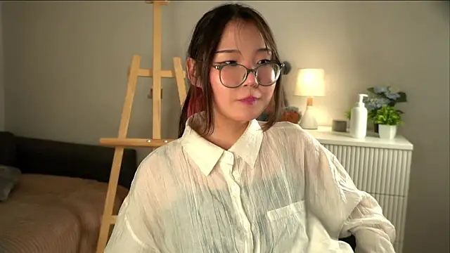 NelleMihalkoのライブXXXチャット