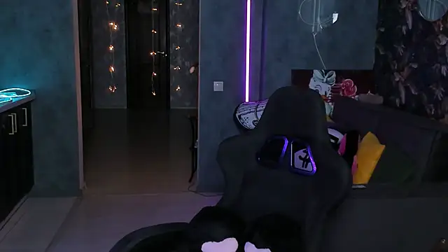 XXX chat uživo modela Blckmirrorr