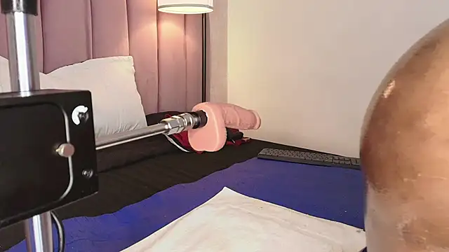 HallyBans' Webcam Show