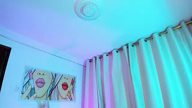 StarMilf's Live XXX Chat