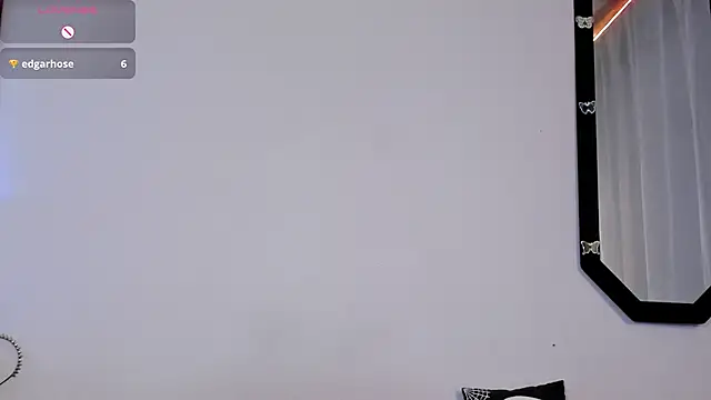 Amy_Aloqua 라이브 XXX 채팅