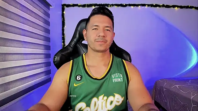 ransoj Adlı Modelin Canlı XXX Sohbeti