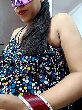 Shivani_hotty's Live XXX Chat