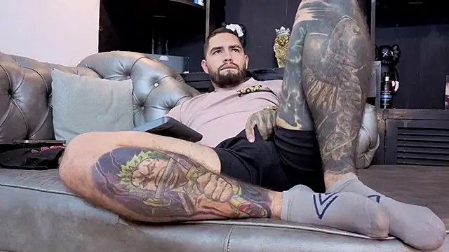 matteosantosのライブXXXチャット