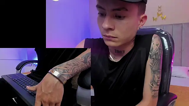 Nascary_Fox Chat XXX in diretta