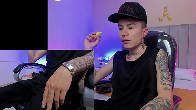 دردشة Nascary_Fox الجنسية المباشرة