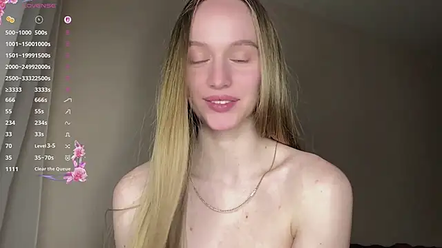 Viktoria_Vibesn Webbikameraesitys